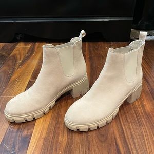 Steve Madden nude booties